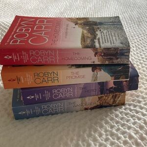 Robyn Carr Thunder Point 4-Book Paperback Set — Blue, Purple, Orange, Red Covers